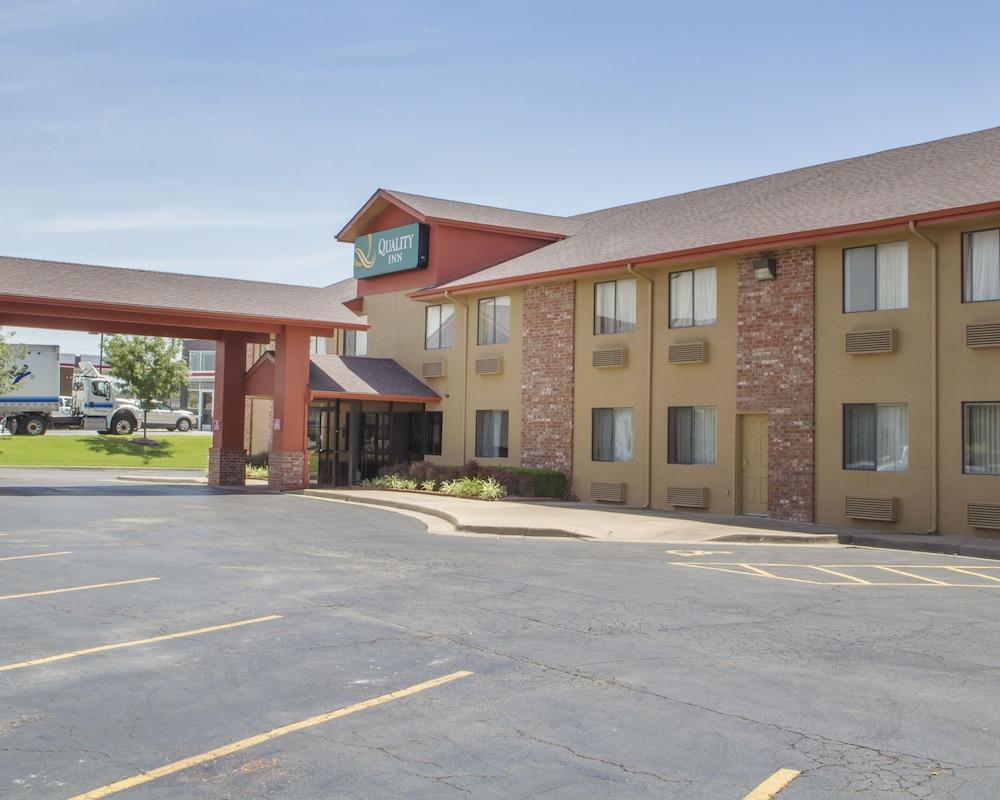Quality Inn Broken Arrow - Tulsa Exteriér fotografie